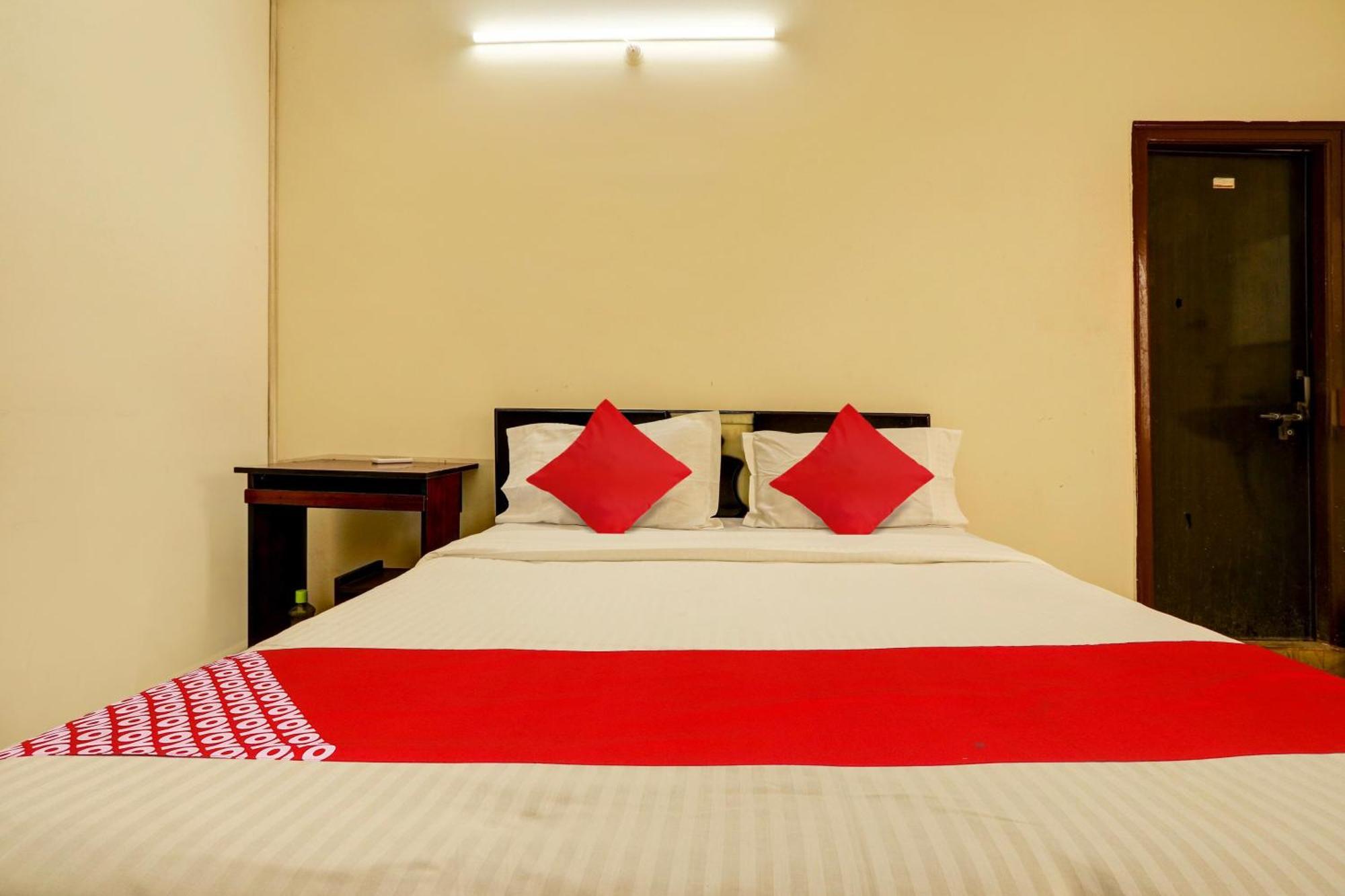 Hotel O Royal Haven Hyderabad Exterior photo